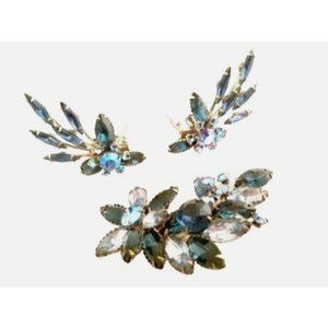 Vintage Jewelry Set Blue Crystals Brooch Pin Clip on Earrings